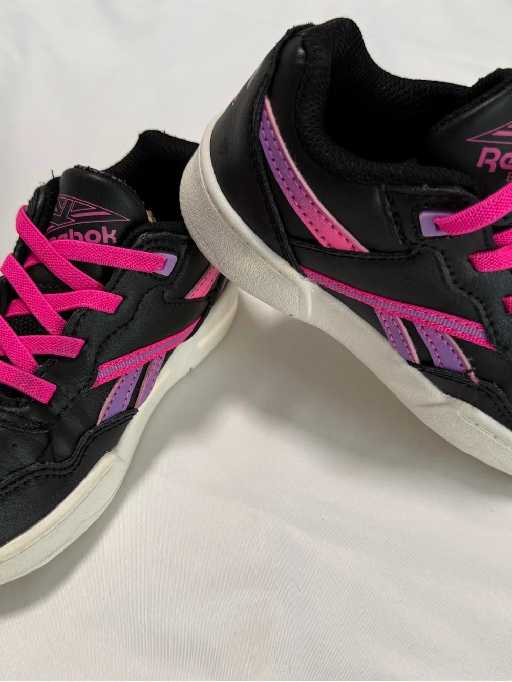 Reebok Kids Black and Hot Pink Low-Top Sneakers